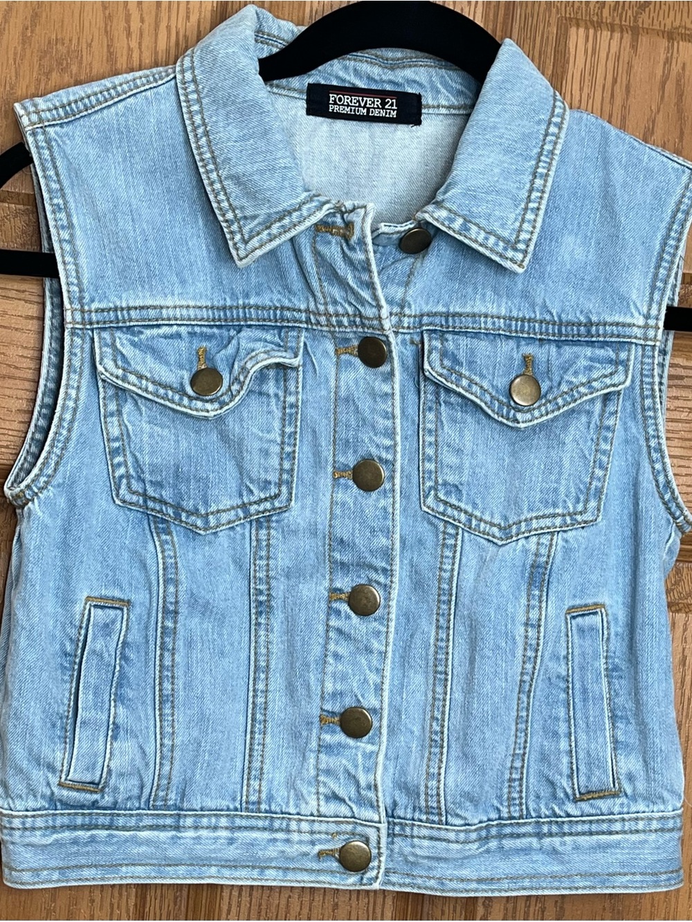 Forever 21 Light Blue Cropped Denim Vest - Picture 3 of 4
